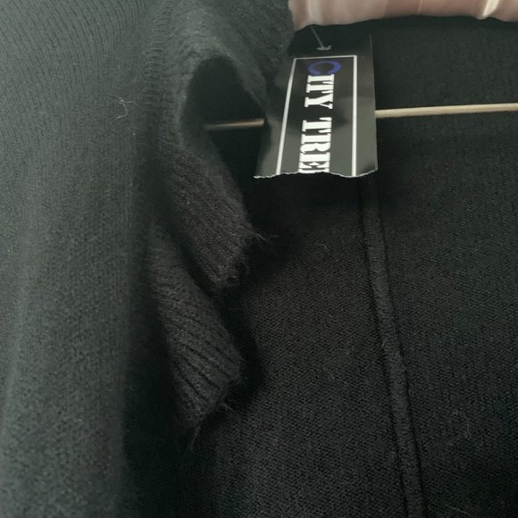 NWT Black Cape / Large Shawl - Picture 4 of 4